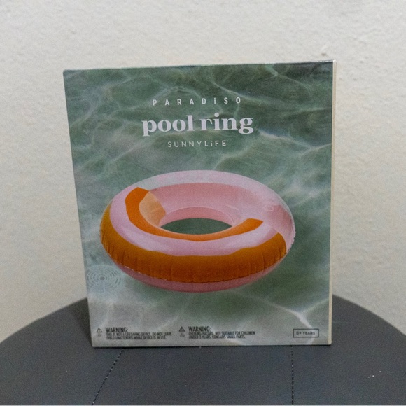 Paradiso Pool Ring by Sunnylife (Ages 6 to Adult) - Picture 3 of 3